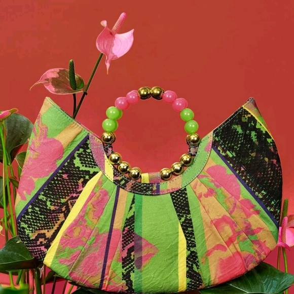 Colorfull Ruched Design Top Handle Bag - Picture 3 of 11